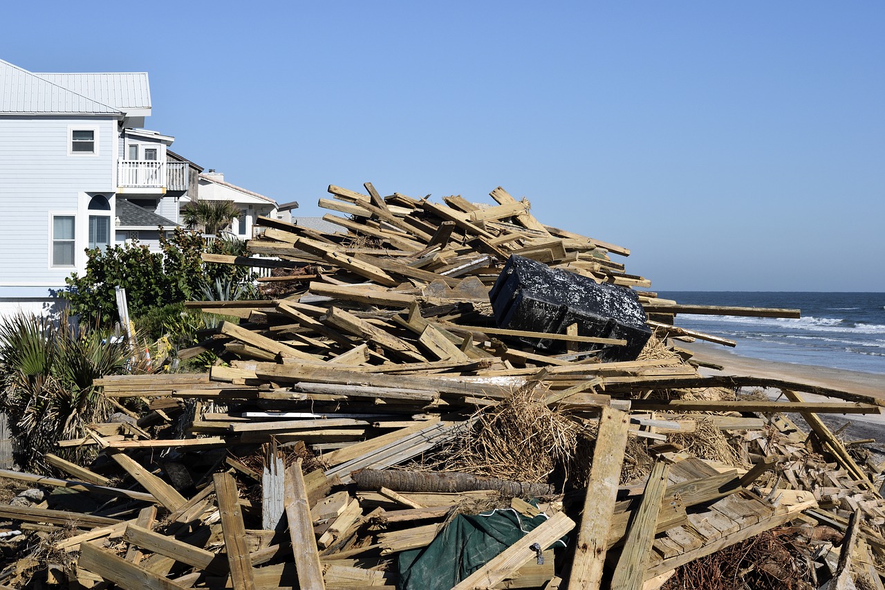 Long Beach Water Damage Restoration Experts
