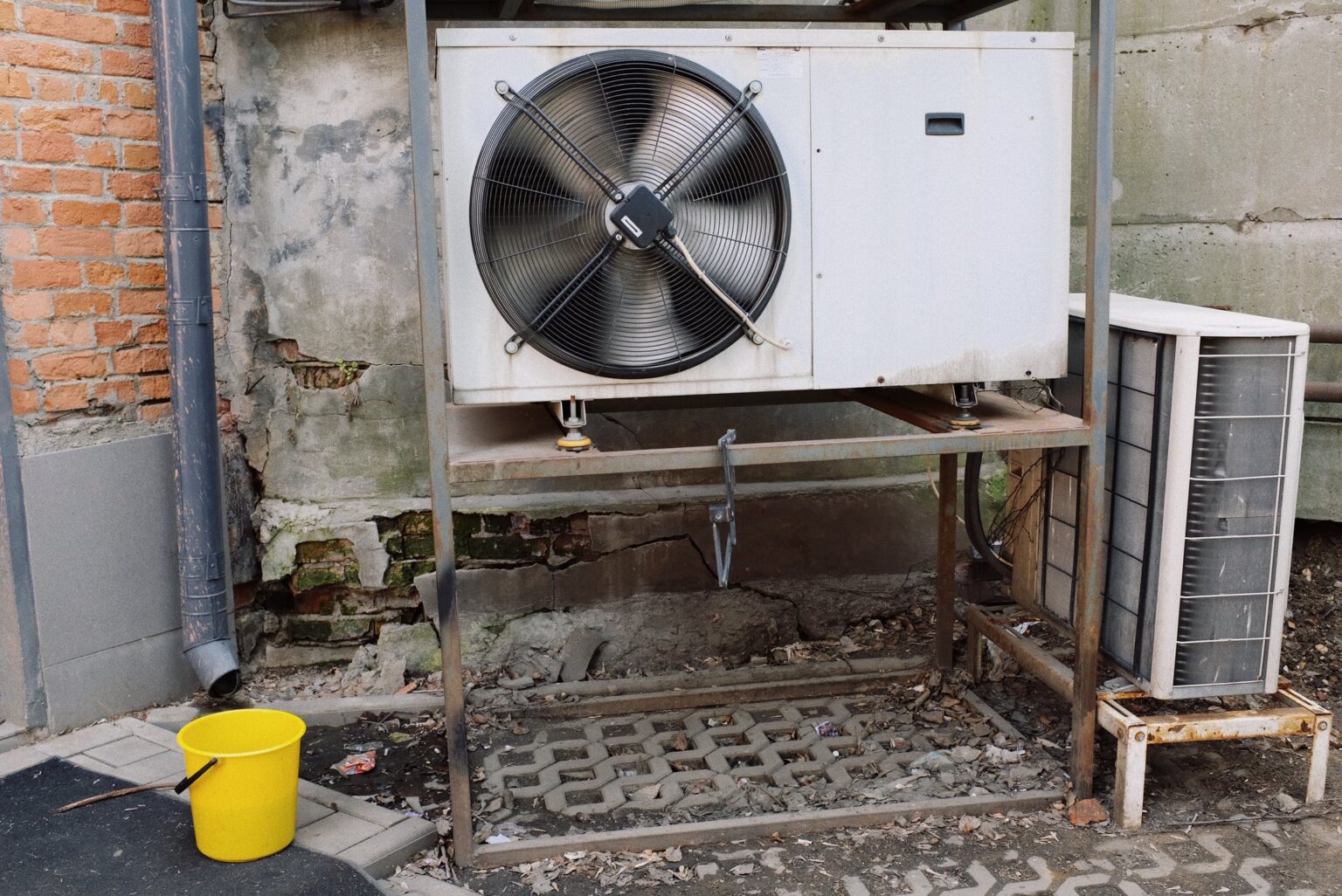 5 Great ways To Help Prevent Water Damage From Your HVAC Mold