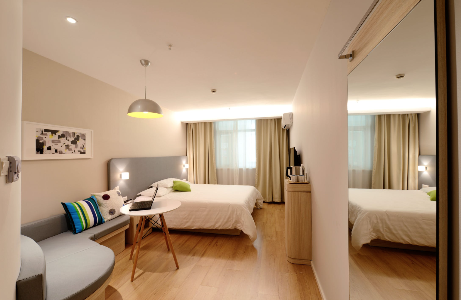 Water Damage Restoration Service Long Beach CA