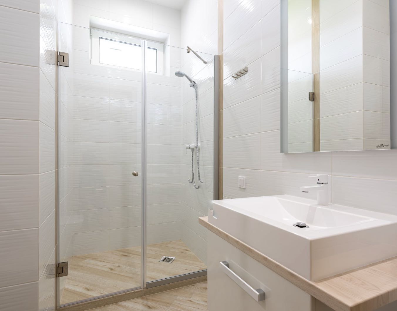 Water Damage Restoration Service Long Beach CA