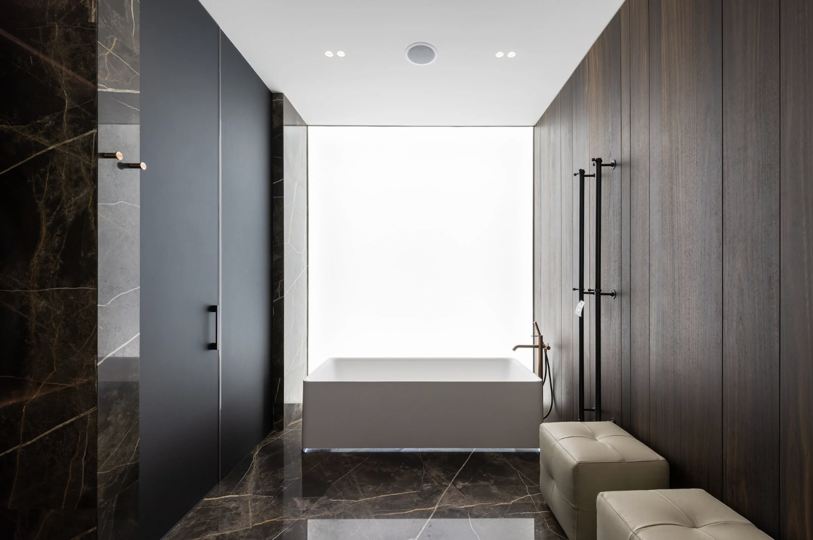 Water Damage Restoration Service Long Beach CA