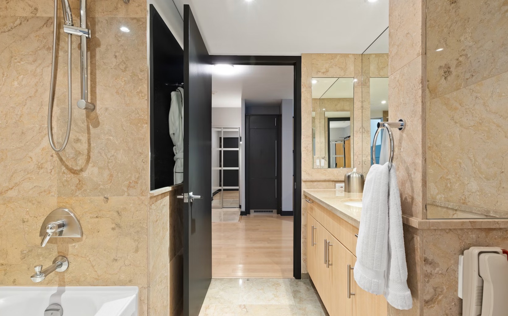 Water Damage Restoration Service Long Beach CA
