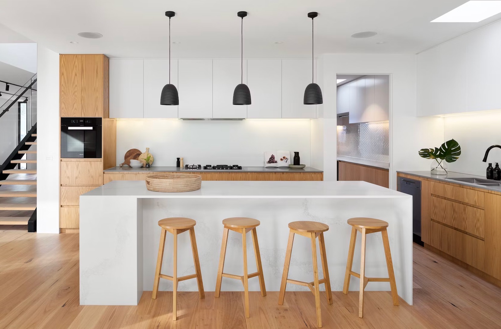 Water Damage Restoration Service Long Beach CA