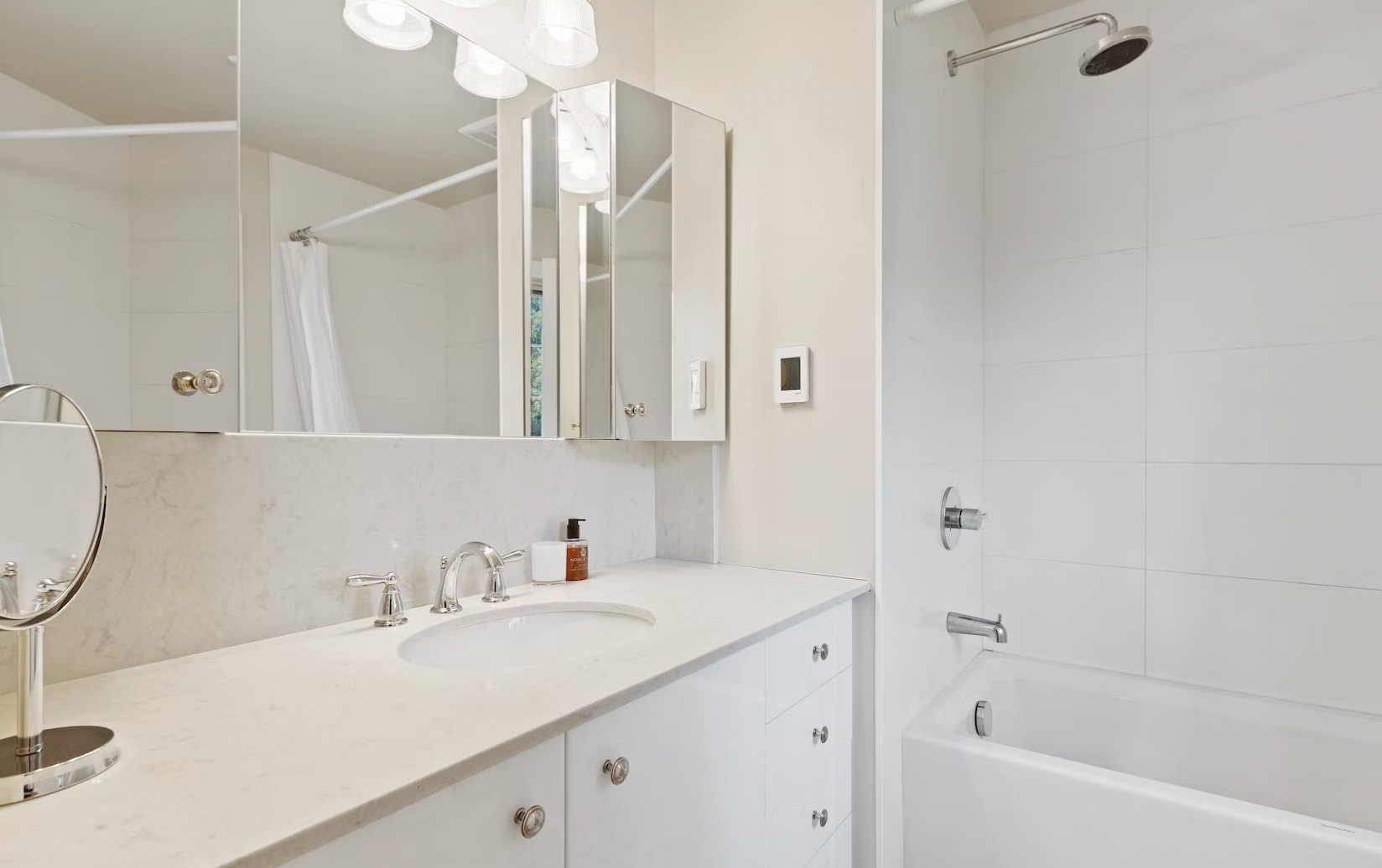 Water Damage Restoration Service Long Beach CA